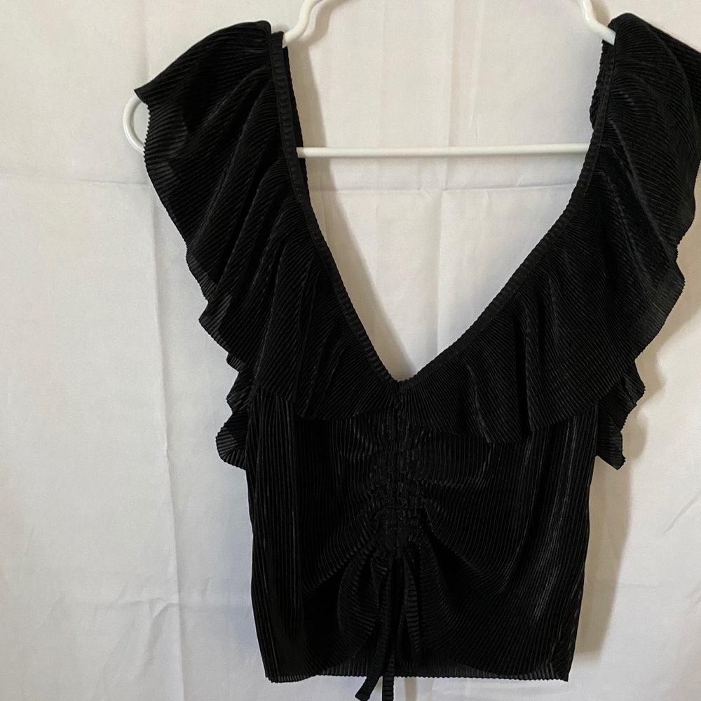 ZARA v-neck ribbed crop top